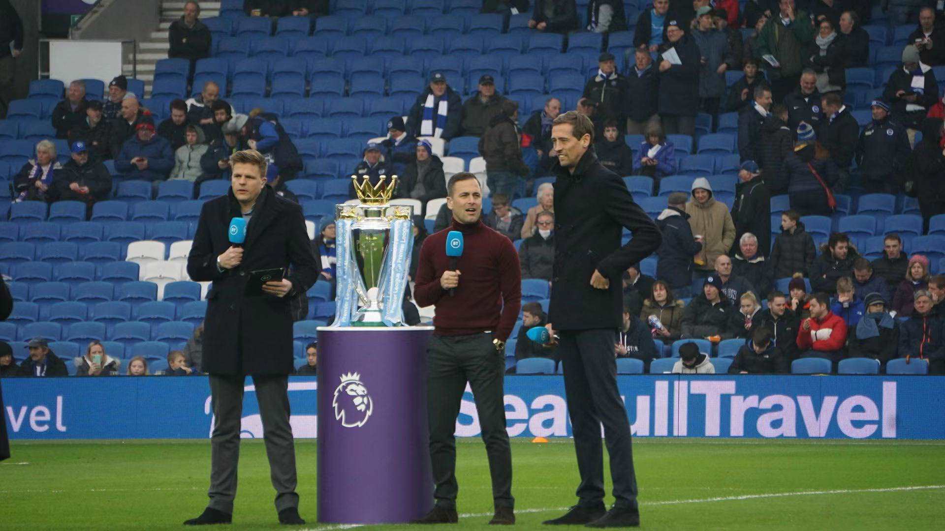 法律争议更 法律争议更